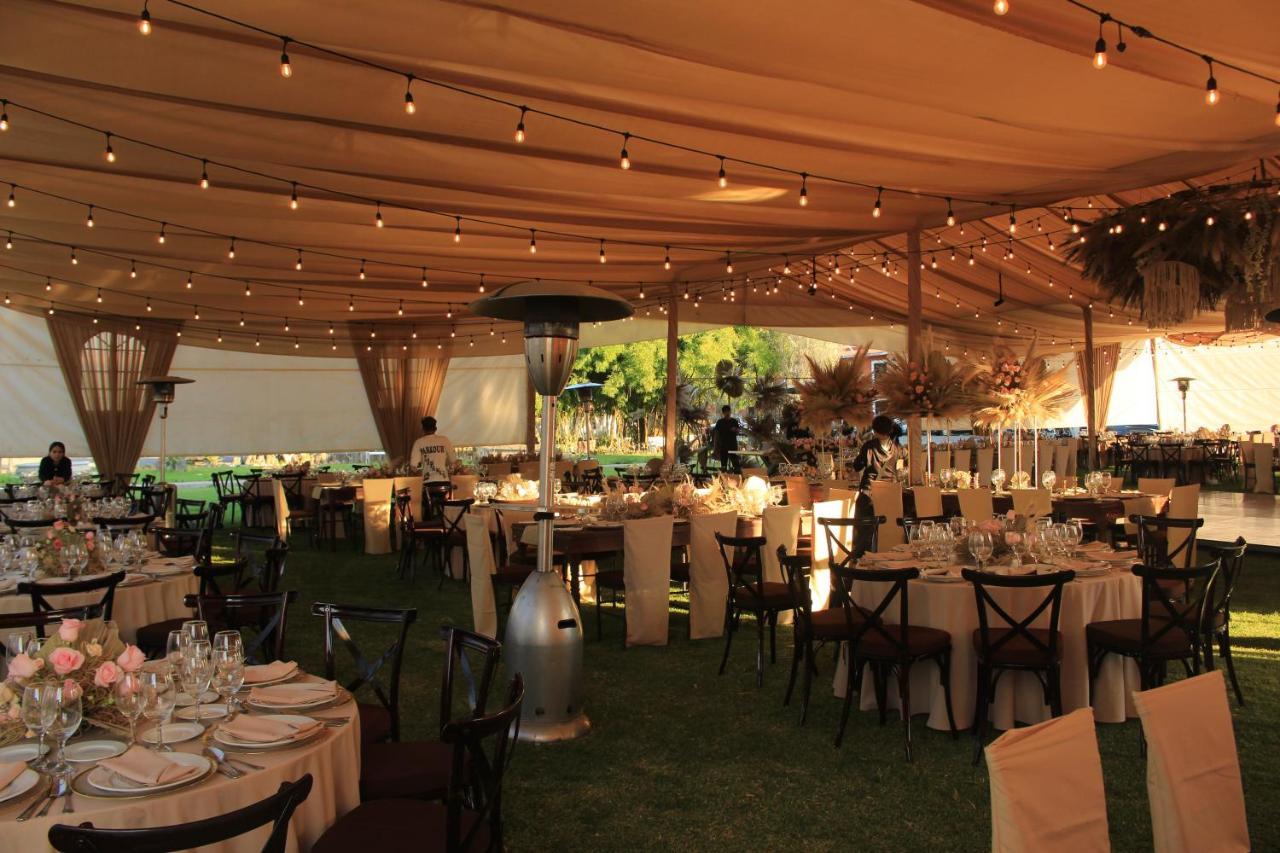 Hotel Meson Del Puente Acámbaro Екстериор снимка